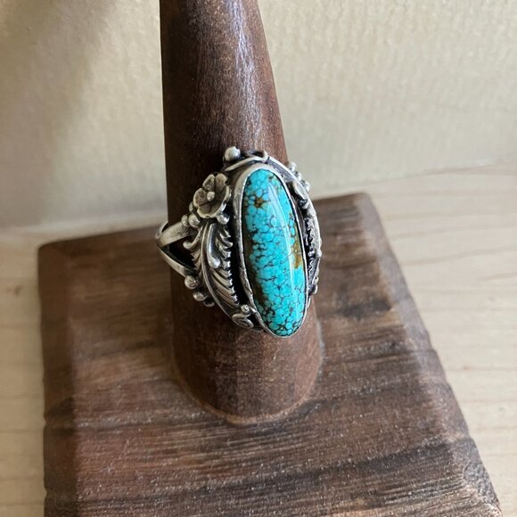 Exceptional Vintage Zuni Raymond Gasper Signed Turquoise Sterling Ornate Ring - Picture 2 of 10